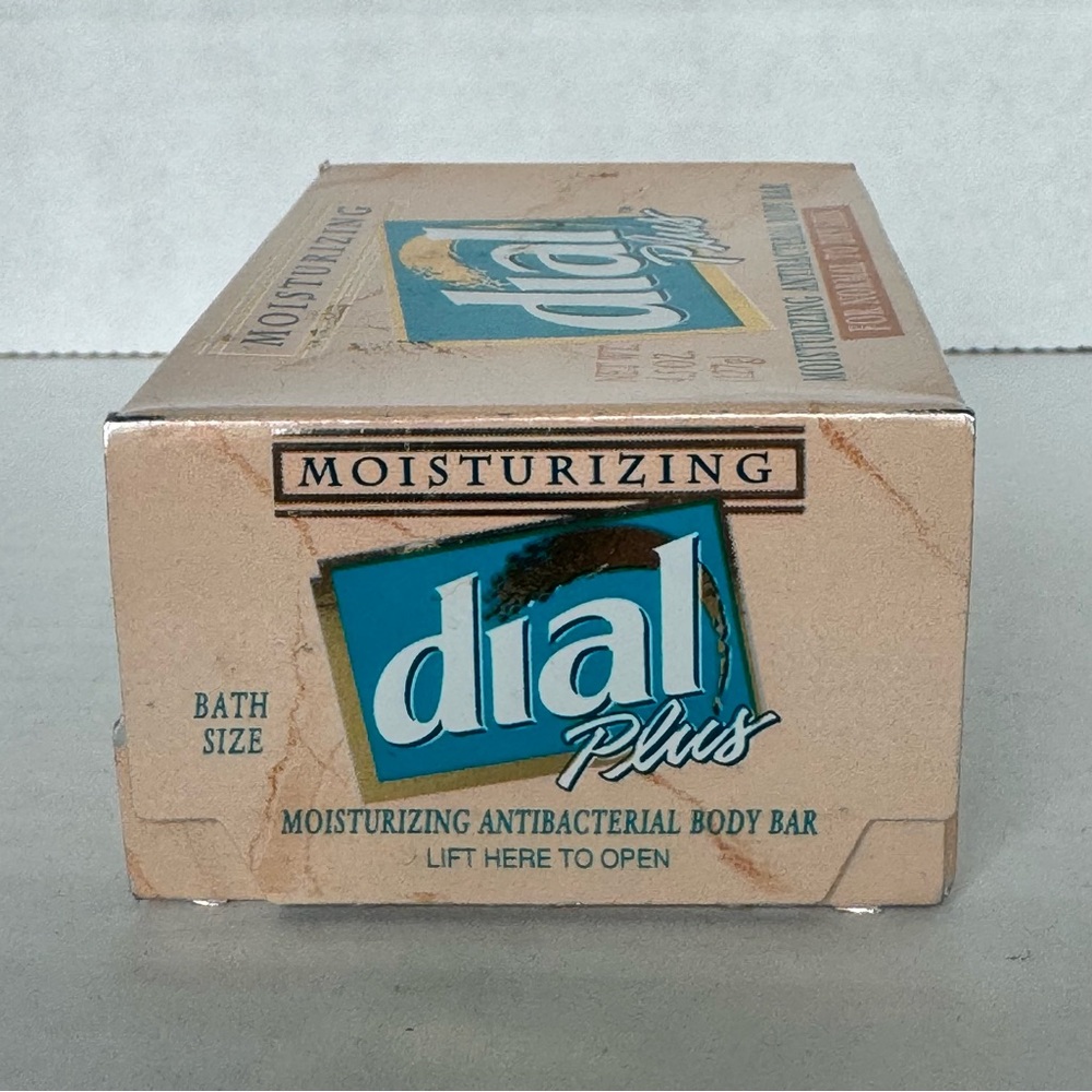 Vintage Dial Plus Moisturizing Antibacterial Body Bar 4.5oz Soap Discontinued - Picture 3 of 5